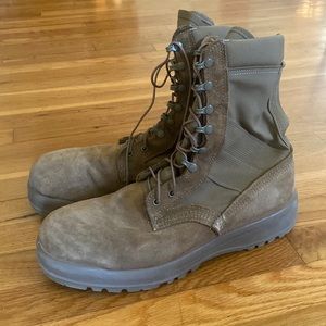 Belleville - Army boots